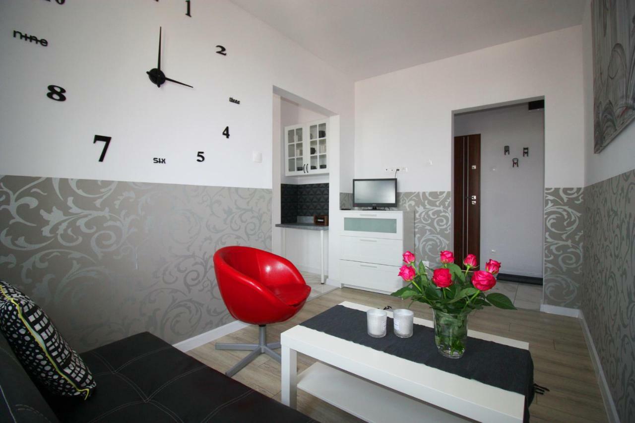 Niebianski Apartament Rzeszów Exteriör bild
