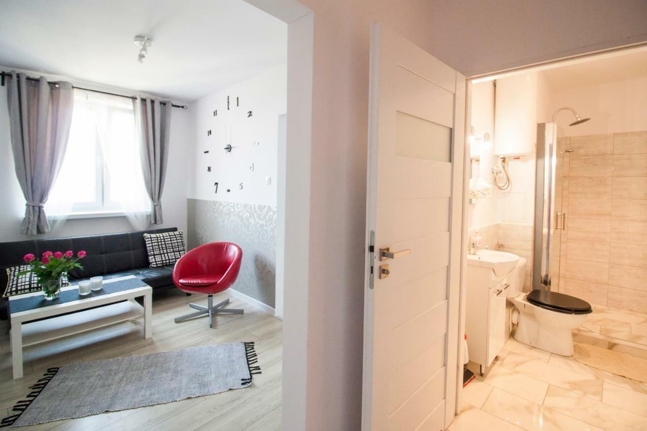 Niebianski Apartament Rzeszów Exteriör bild